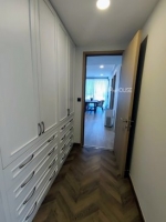 beautiful apartment for rent with large balcony at the peak midtown with fully furnished