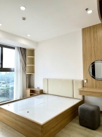 bright 3 bedroom apartment at midtown fully furnished brand new with parking slot for rent