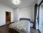 riverpark premier 3 bedroom apartment for rent with full furnishings and spacious living area