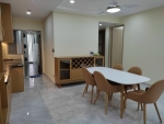 luxurious and cozy apartment for rent at the peak with full amenities