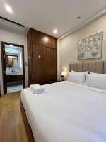 cho thue can ho the metropole galleria 2 phong ngu full noi that