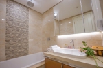 cho thue can ho vinhomes golden river 2 phong ngu full noi that sang trong