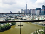 vinhomes golden river 2 phong ngu view song day du noi that lau cao can cho thue